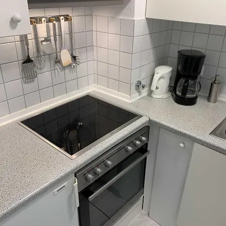 Apartment 21